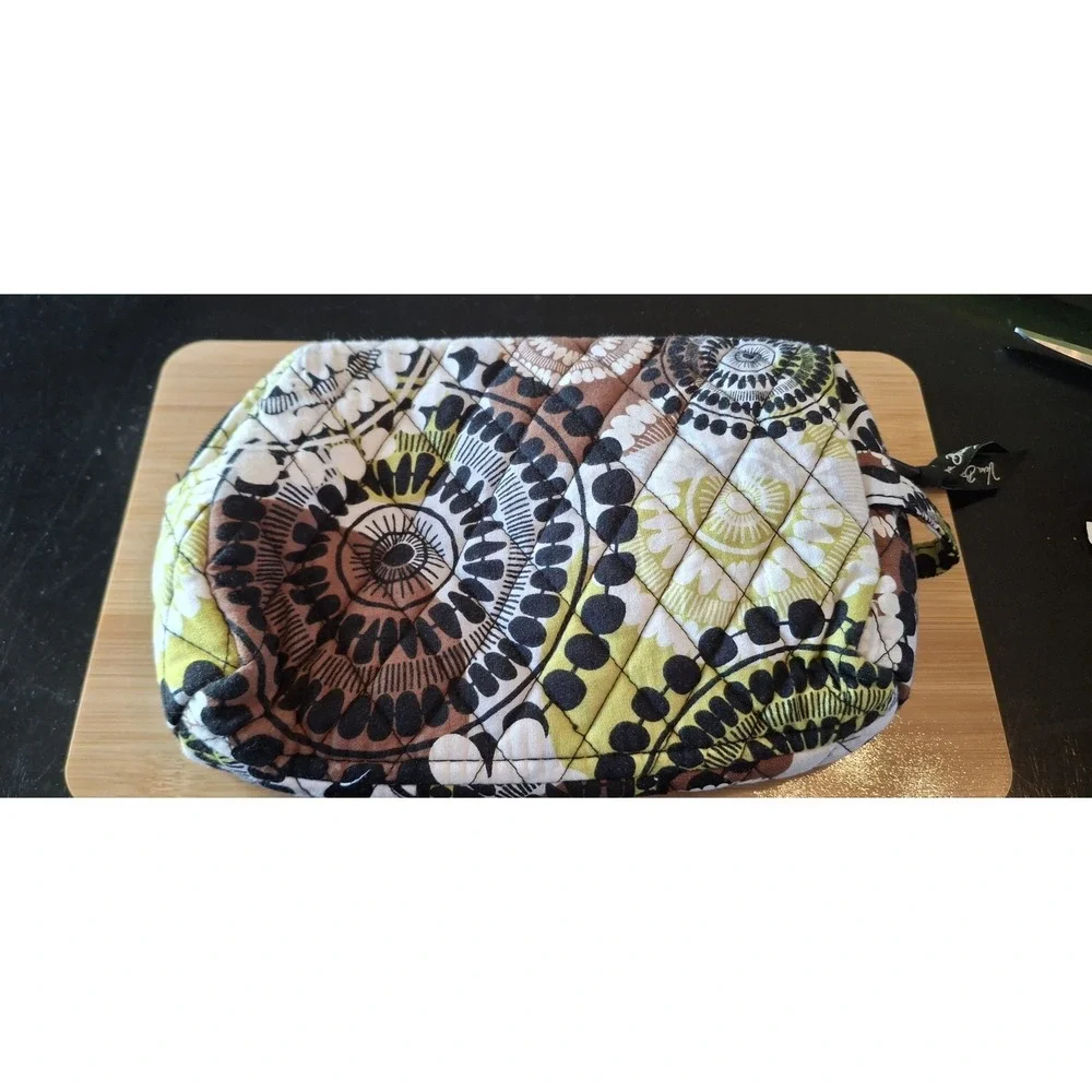 Vera Bradley Cocoa Moss Medium Cosmetic Makeup Bag Medallion Green White Brown